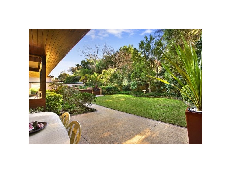 30 Flinders Avenue, St Ives NSW 2075