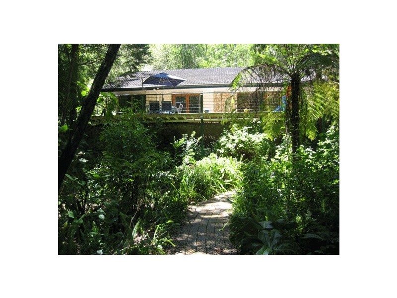 6 Minnamurra Avenue, Pymble NSW 2073