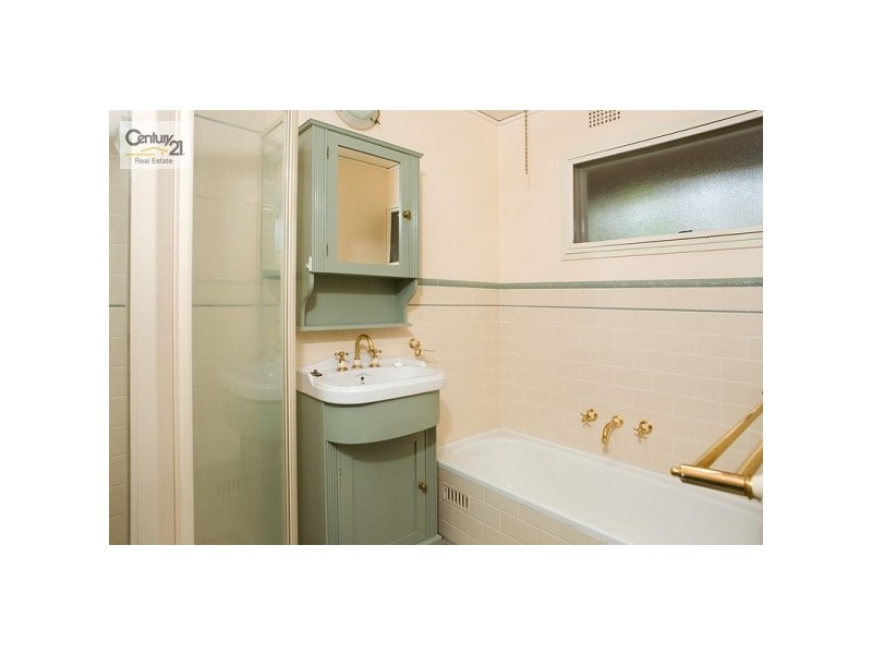 16 The Comenarra Parkway, West Pymble NSW 2073