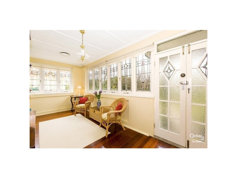 36 Duntroon Ave, Roseville NSW 2069