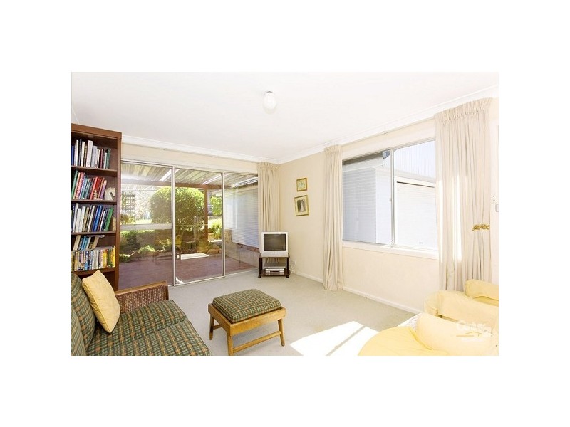 9 Carina Road, Turramurra NSW 2074