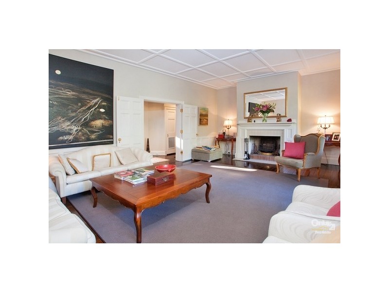 11 Avon Road, Pymble NSW 2073