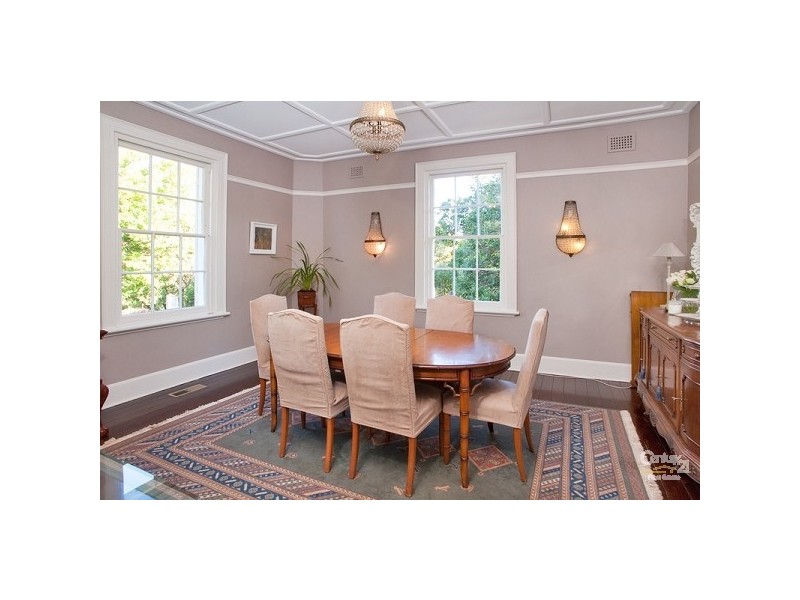 11 Avon Road, Pymble NSW 2073