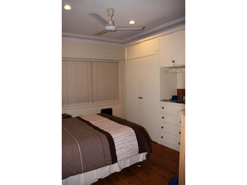 111 Livingstone Avenue, Pymble NSW 2073