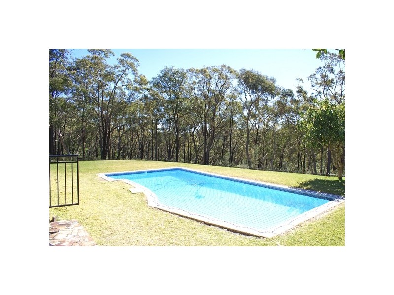 2 Cambourne Avenue, St Ives NSW 2075