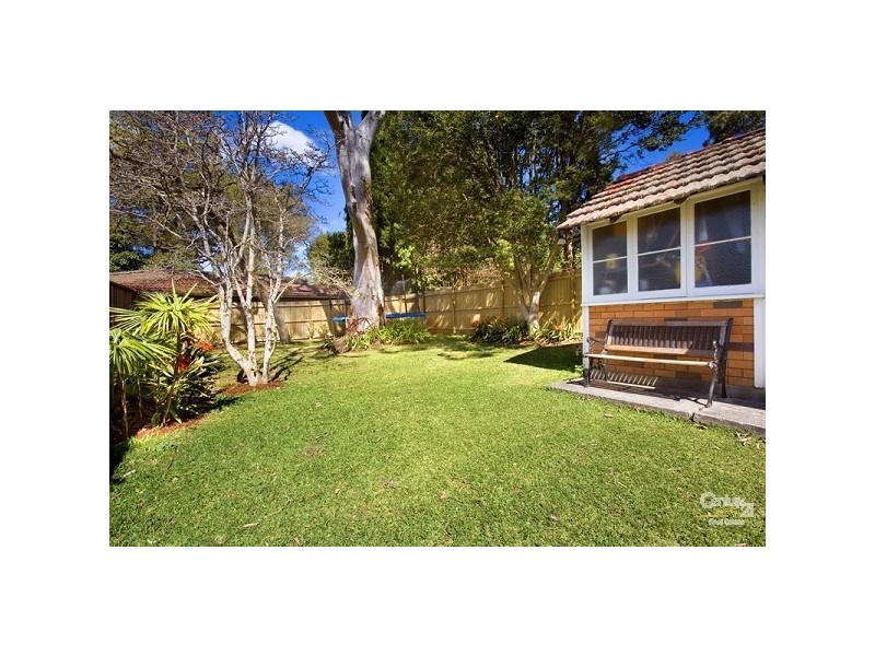 4 Cranbrook Ave, Roseville NSW 2069