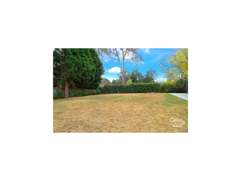 16 Fiona Avenue, Wahroonga NSW 2076