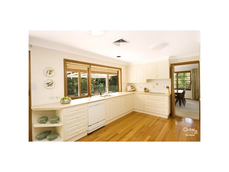2 Antoinette Close, Warrawee NSW 2074