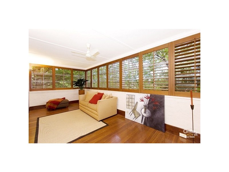 32a Archbold Rd, Roseville NSW 2069