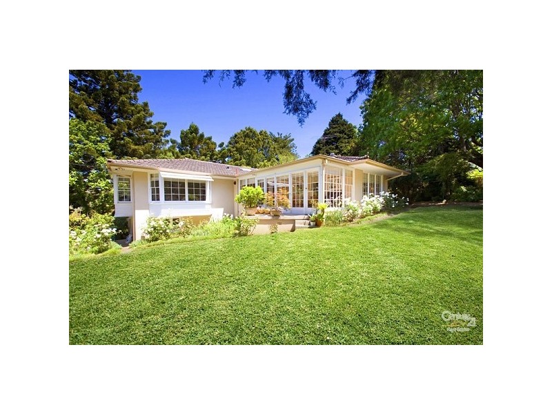 136 Pentecost Avenue, Turramurra NSW 2074