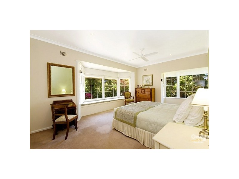 136 Pentecost Avenue, Turramurra NSW 2074
