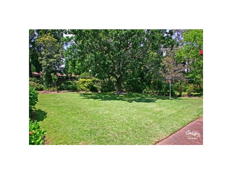 11 Warrimoo Avenue, St Ives NSW 2075