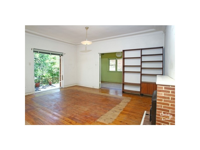 11 Warrimoo Avenue, St Ives NSW 2075