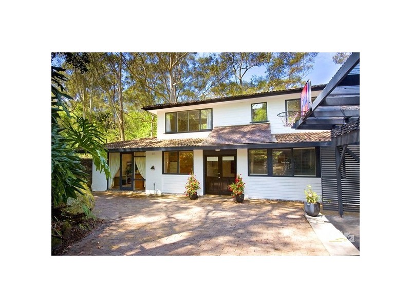 16 Edgewood Place, St Ives NSW 2075