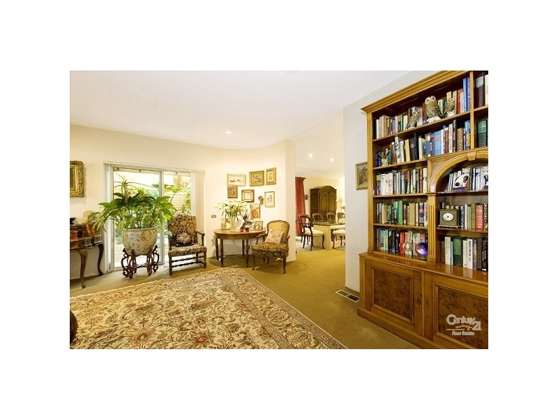 15 Rosetta Ave  off Failight Ave, East Killara NSW 2071