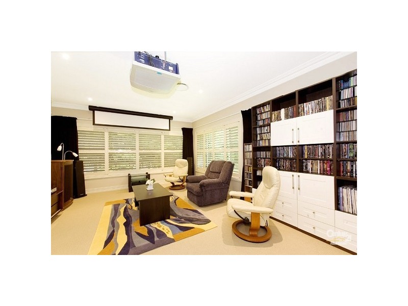 103a Douglas Street, St Ives NSW 2075