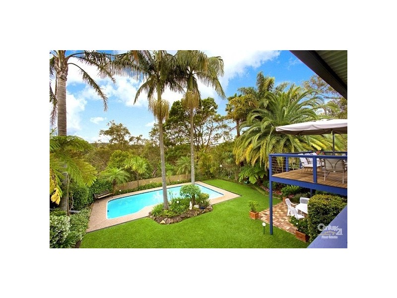 12 Cambourne Ave, St Ives NSW 2075