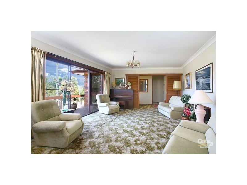 4 Hillside Avenue, St Ives NSW 2075