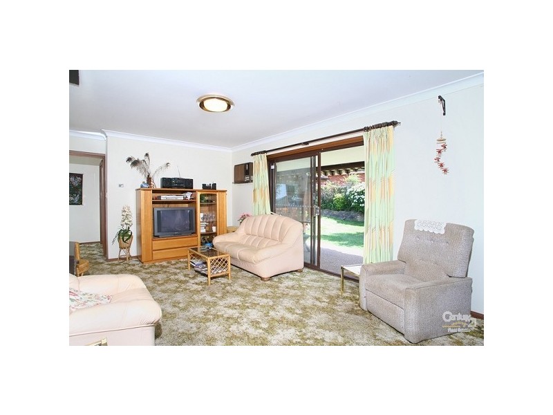 4 Hillside Avenue, St Ives NSW 2075
