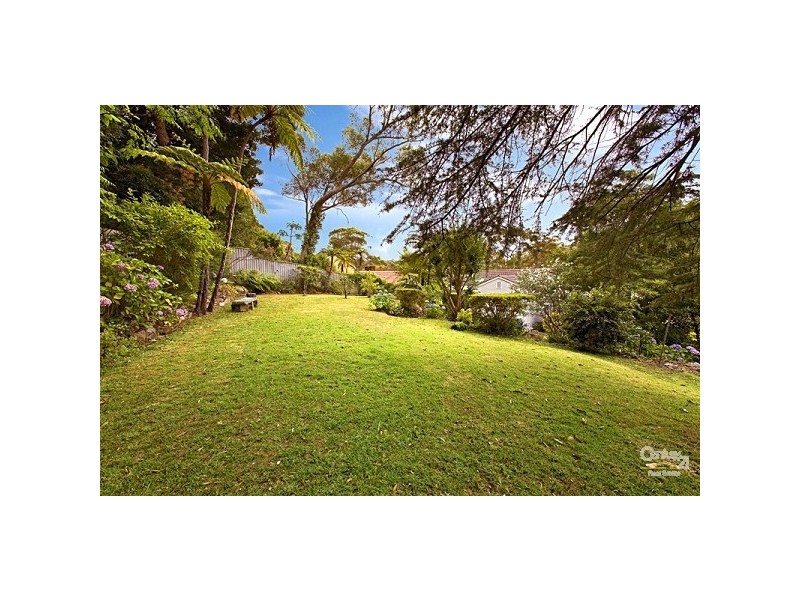 10 Maytone Ave  off Illeroy Ave, Killara NSW 2071