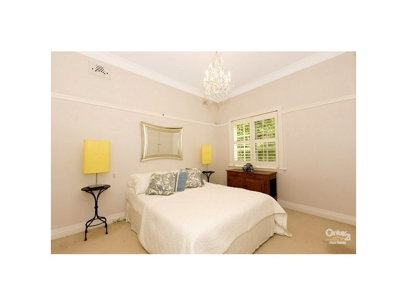 41 Duntroon Avenue, Roseville NSW 2069