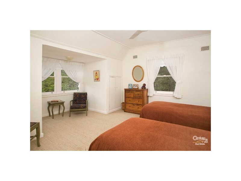 16 Bannockburn Road, Pymble NSW 2073