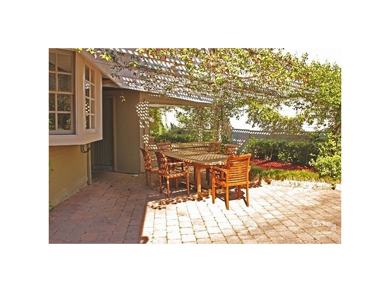 12 Ellalong Road, Turramurra NSW 2074