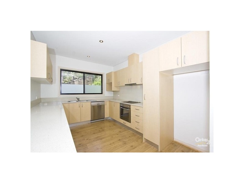 2B Pembroke Avenue, Turramurra NSW 2074