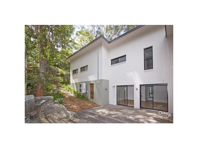 2B Pembroke Avenue, Turramurra NSW 2074