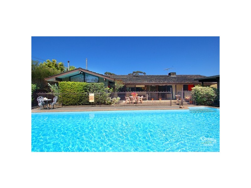 35 Waterhouse Ave, St Ives NSW 2075