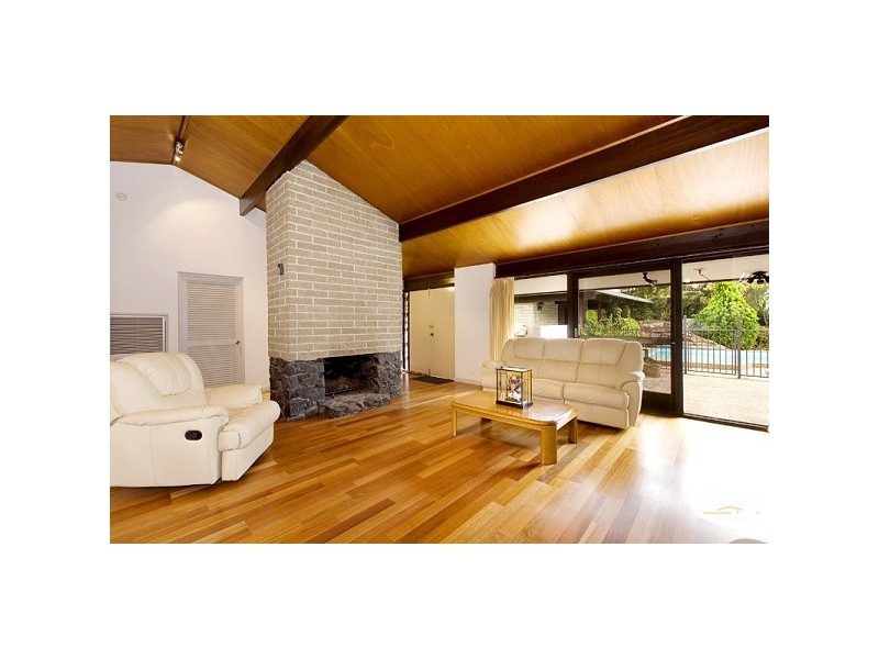 35 Waterhouse Ave, St Ives NSW 2075