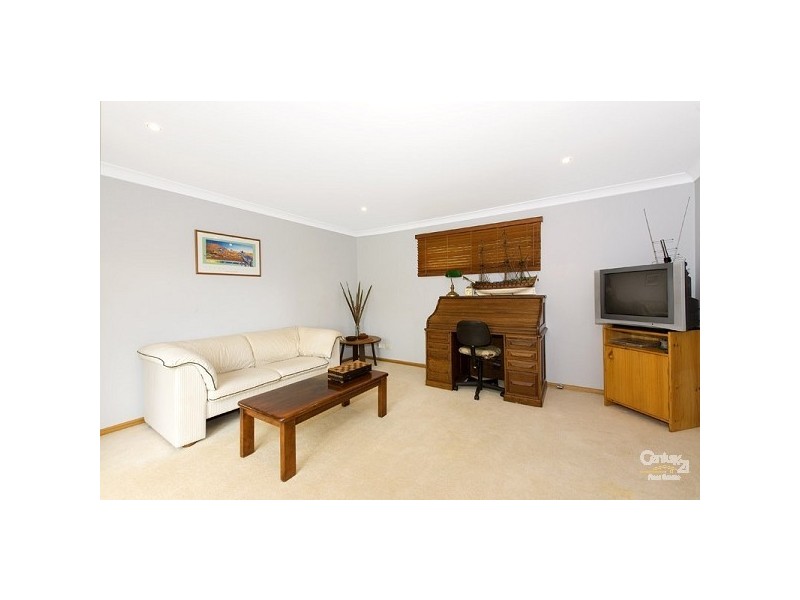 18 Bolwarra Avenue, Pymble NSW 2073
