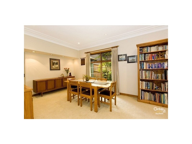 18 Bolwarra Avenue, Pymble NSW 2073