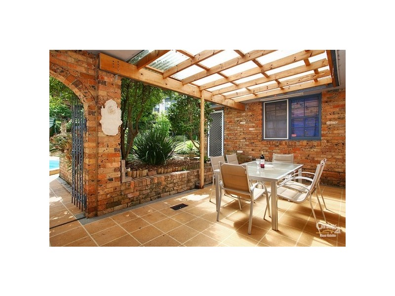 33 Nicholson Avenue, St Ives NSW 2075