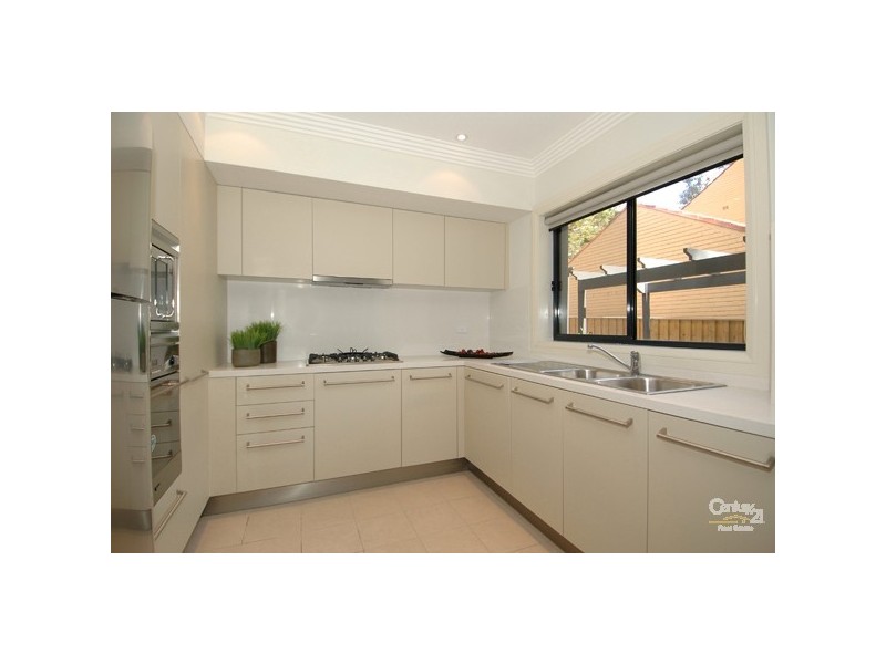 2/105 Junction Road, Wahroonga NSW 2076