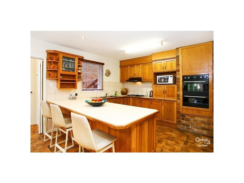 36 Burraneer, St Ives NSW 2075