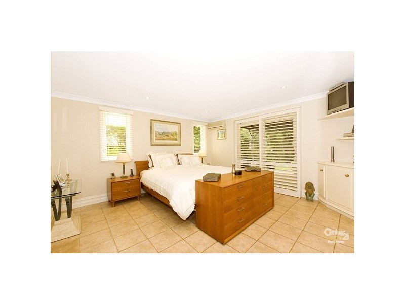 7 Maytone Avenue off Illeroy Ave, Killara NSW 2071