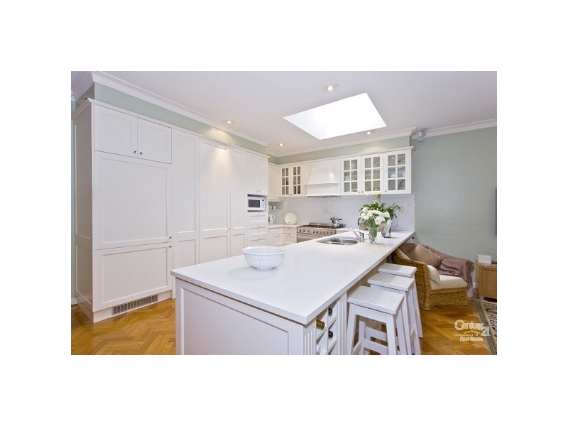 16 Inverallan Avenue, West Pymble NSW 2073