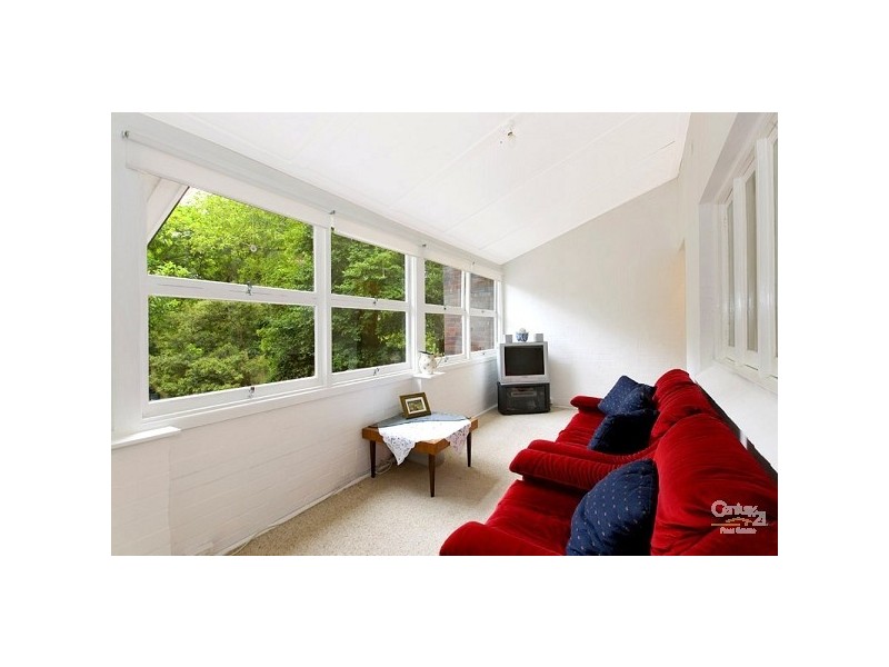 10 Bancroft Avenue, Roseville NSW 2069