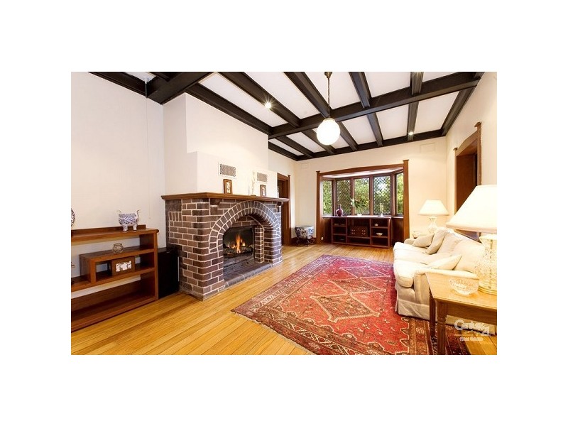 1 Boomerang Street, Turramurra NSW 2074