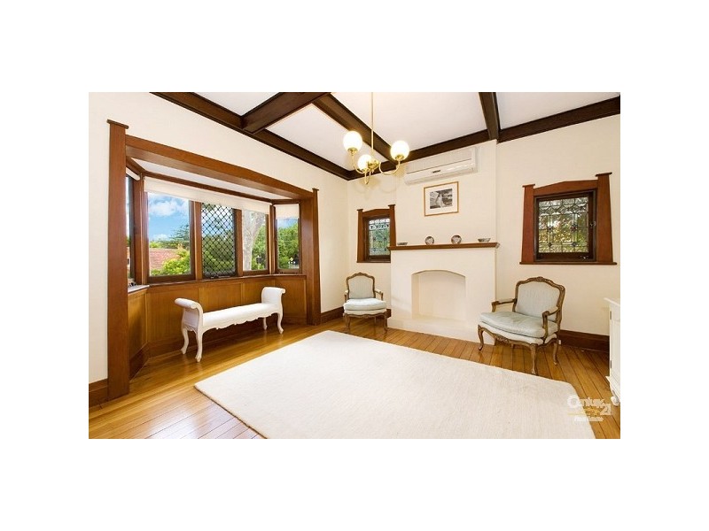 1 Boomerang Street, Turramurra NSW 2074