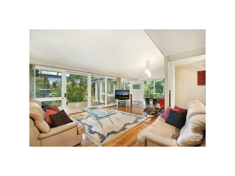 4 Caringal Place, St Ives NSW 2075