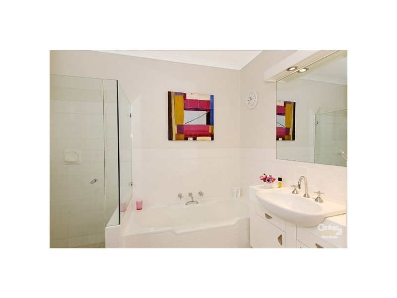 9/586 Pacific Highway, Killara NSW 2071
