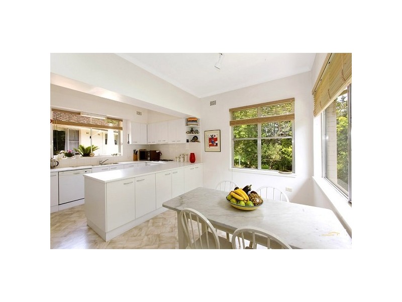 5 Stapleton Place, Pymble NSW 2073