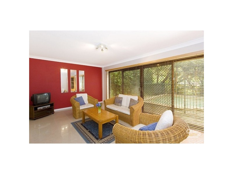 9 Robin Avenue, Turramurra NSW 2074