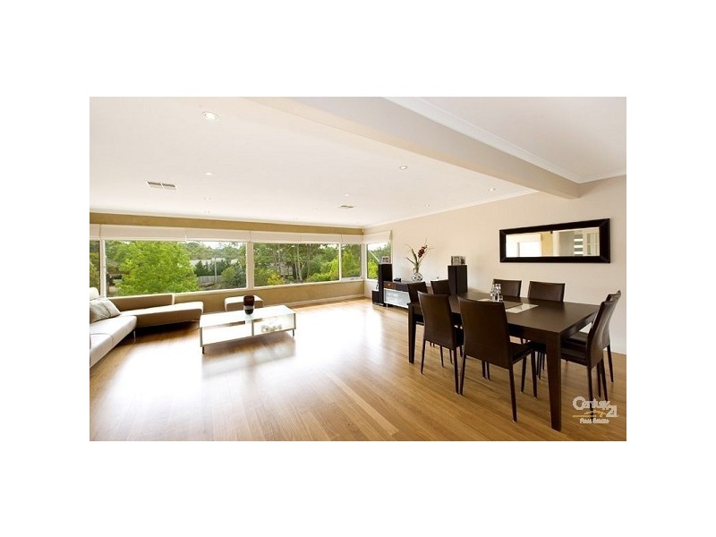 71 Eastern Arterial Rd, St Ives NSW 2075