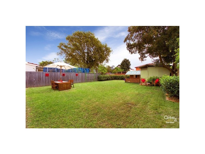 9 Strathmore Parade, Roseville NSW 2069