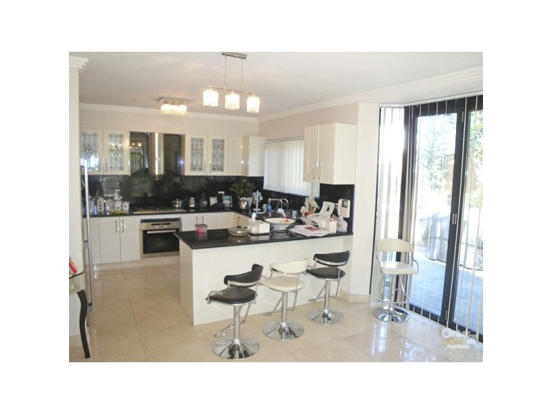 34 Tennyson Avenue, Turramurra NSW 2074