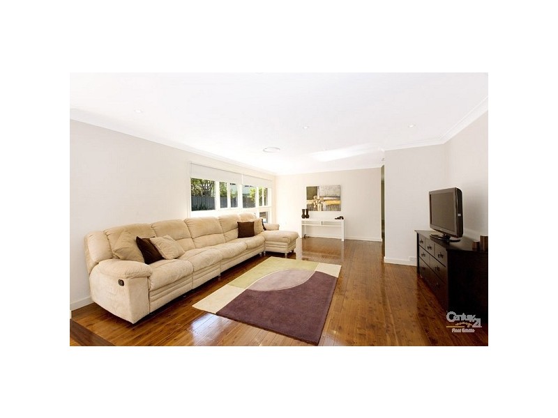 98 Douglas St, St Ives NSW 2075