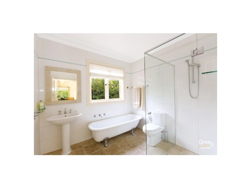 29 Findlay Avenue, Roseville NSW 2069